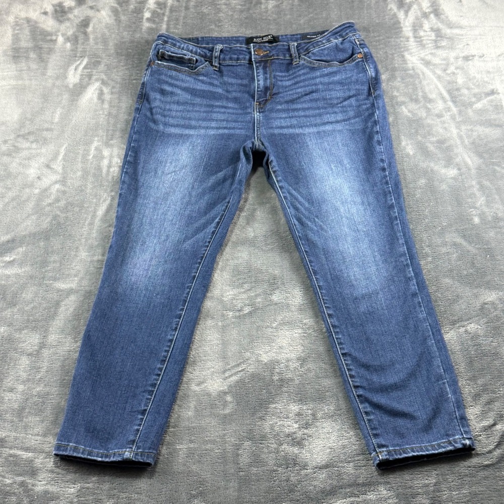 Judy Blue Relaxed Fit Jeans Dark Wash Denim Size 32 JB82102 DK Mid Rise